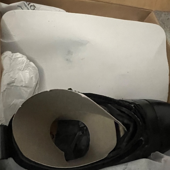 Taos - Mini Crave Boot - Black - US Size 8 - Picture 4 of 10